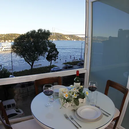 Emirganli מלון *